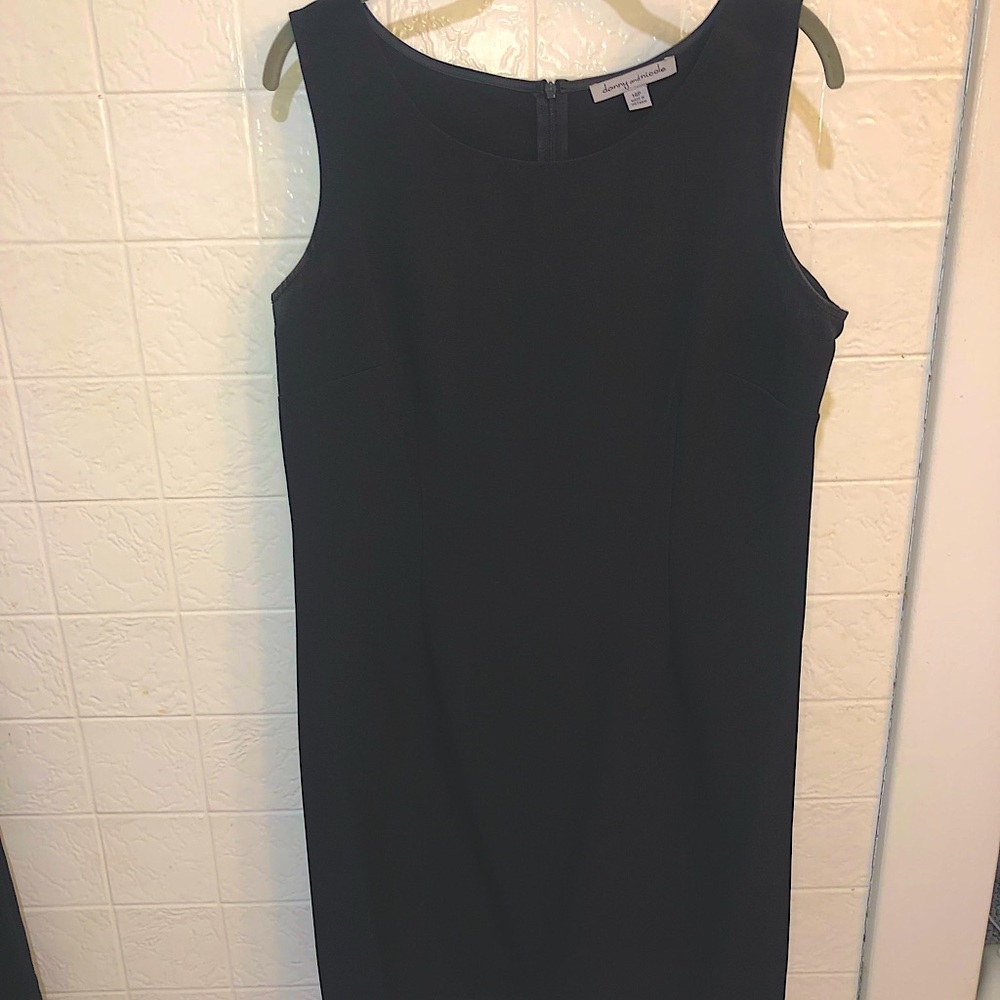 Danny and Nicole LBD- sz 14P